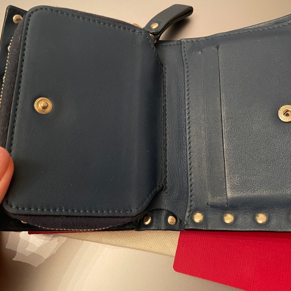 <SOLD> Valentino Garavani Wallet - Picture 5 of 9